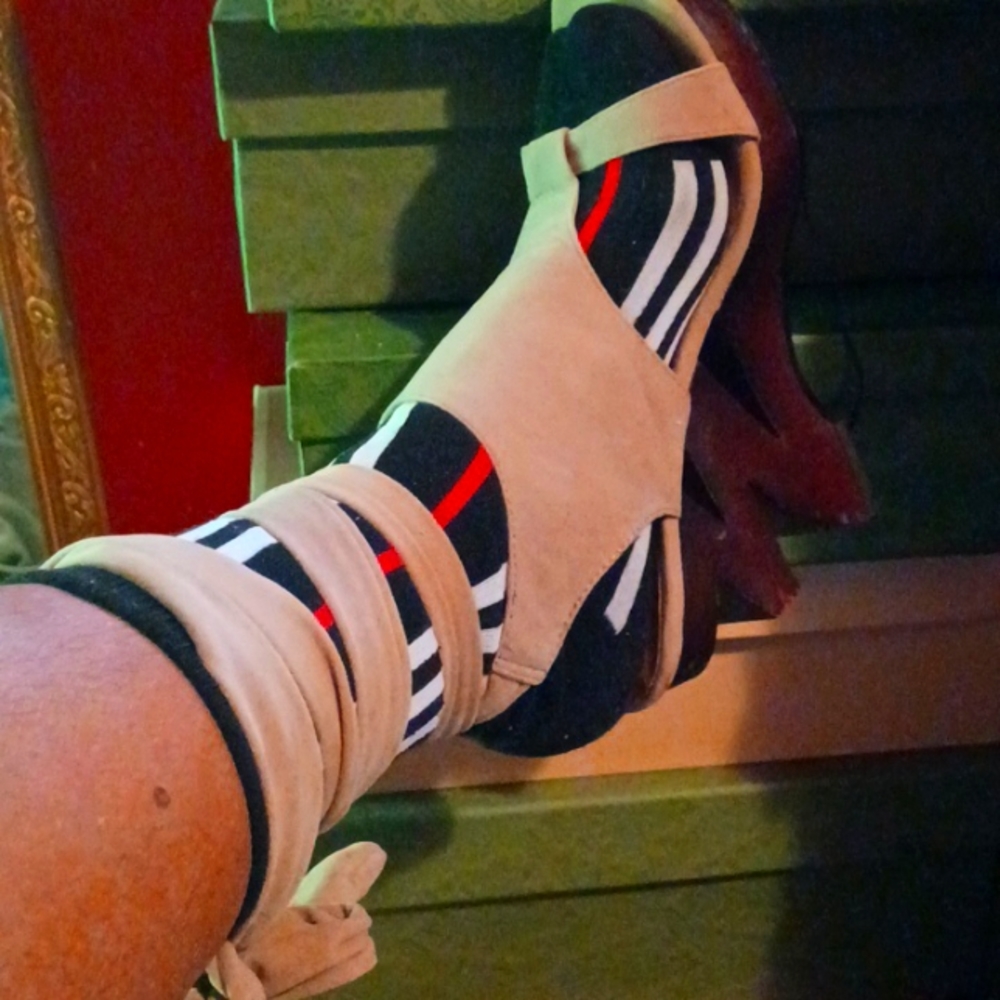 Shoe